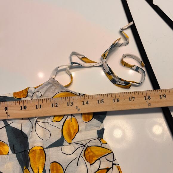 NEW Mine White Floral Tiered Peplum Style Tank Top Size Medium - Picture 8 of 9